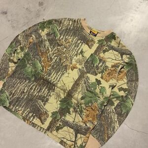 Vintage 90s camo Realtree long sleeve thermal shirt